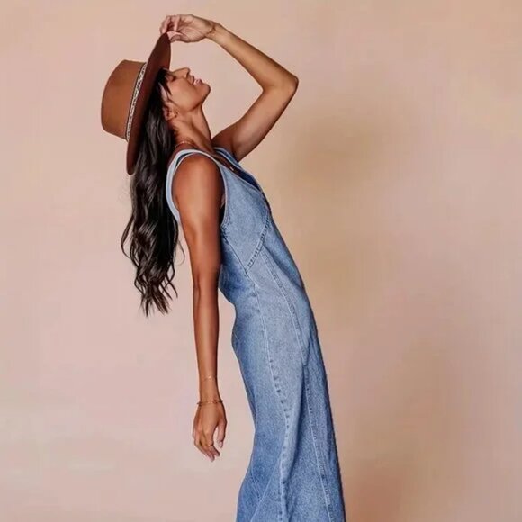 V-Neck Side Zip Denim Dress - Picture 6 of 6